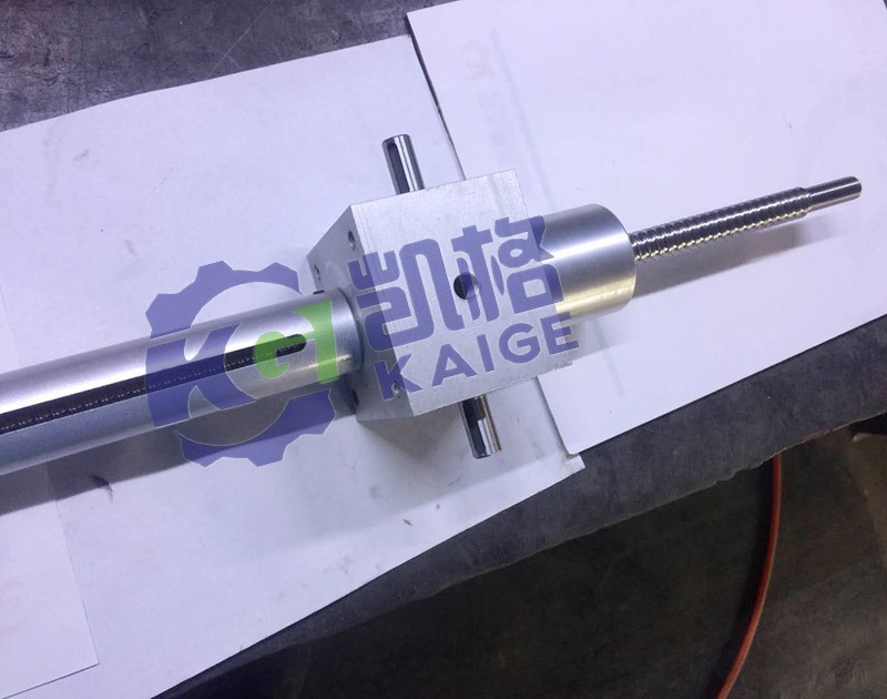 螺旋絲桿升降機